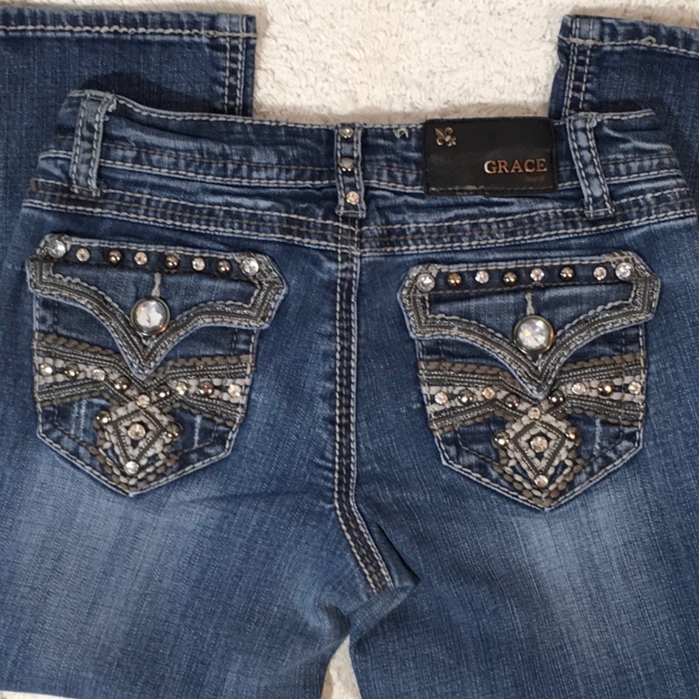 Grace in LA denim capris